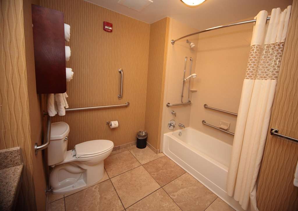 Hampton Inn Milan Zimmer foto
